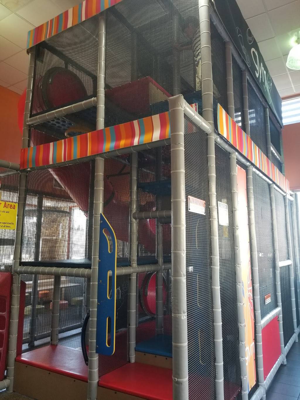 McDonalds | cafe | 1452 W Carson St, Torrance, CA 90501, USA | 3103202097 OR +1 310-320-2097