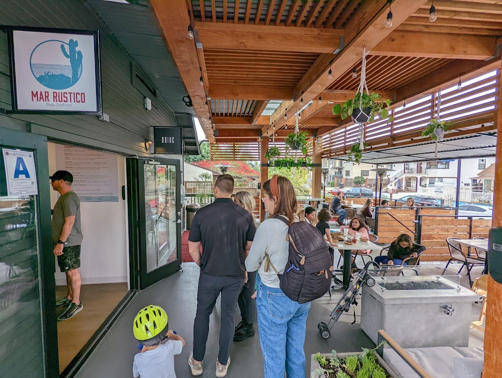 Old Town Urban Market | restaurant | 2548 Congress St, San Diego, CA 92110, USA | 6199955510 OR +1 619-995-5510