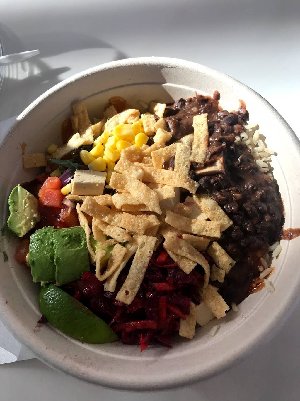 Freshii Erin Mills | restaurant | 5100 Erin Mills Pkwy, Mississauga, ON L5M 4Z5, Canada | 9059976001 OR +1 905-997-6001