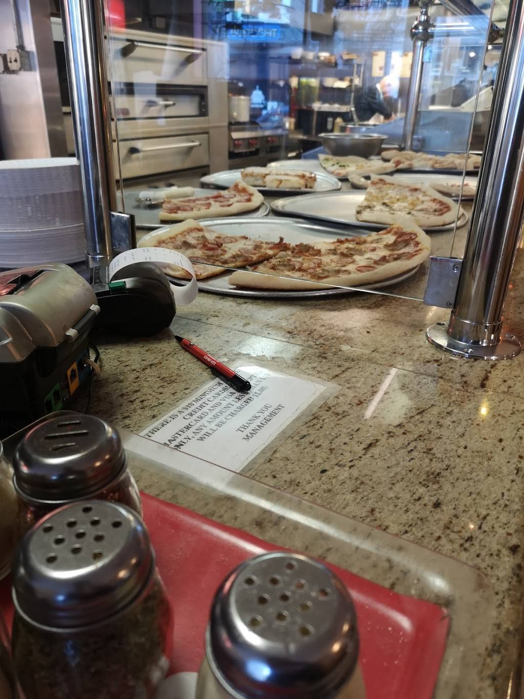 Campus Pizza | restaurant | 22 E 4th St, Bethlehem, PA 18015, USA | 6108676222 OR +1 610-867-6222
