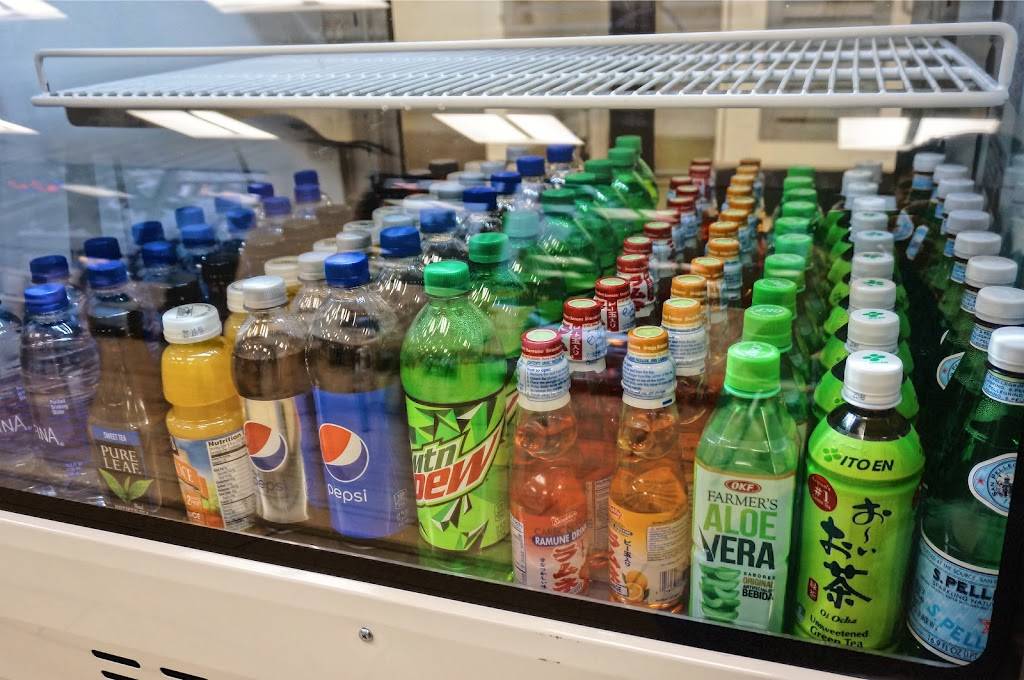 Yum! Poké | restaurant | 9 3rd Ave NW #138, Rochester, MN 55901, USA | 5072064969 OR +1 507-206-4969