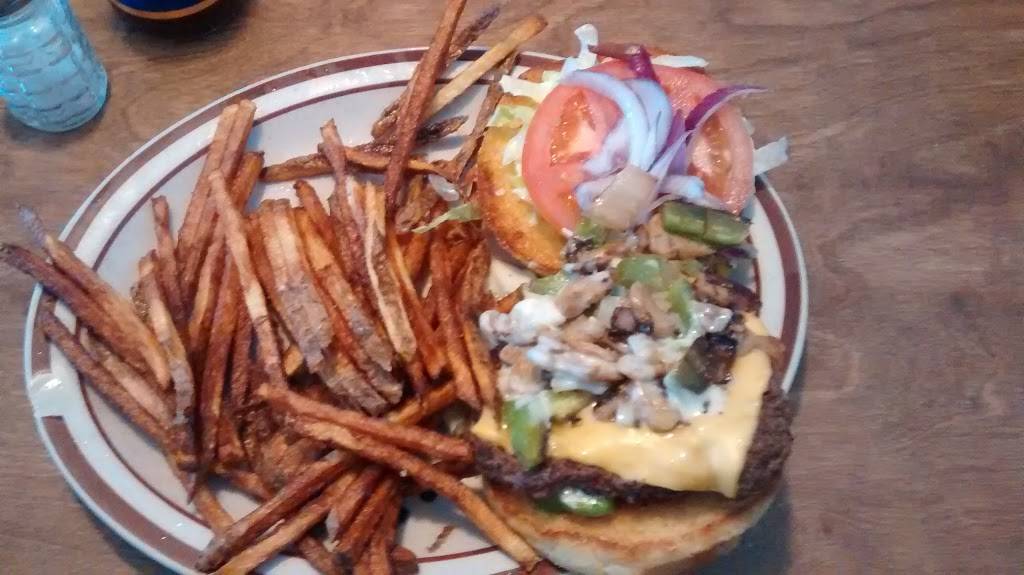 Dans Family Restaurant | restaurant | 400 W Main St, Newark, OH 43055, USA | 7403498549 OR +1 740-349-8549