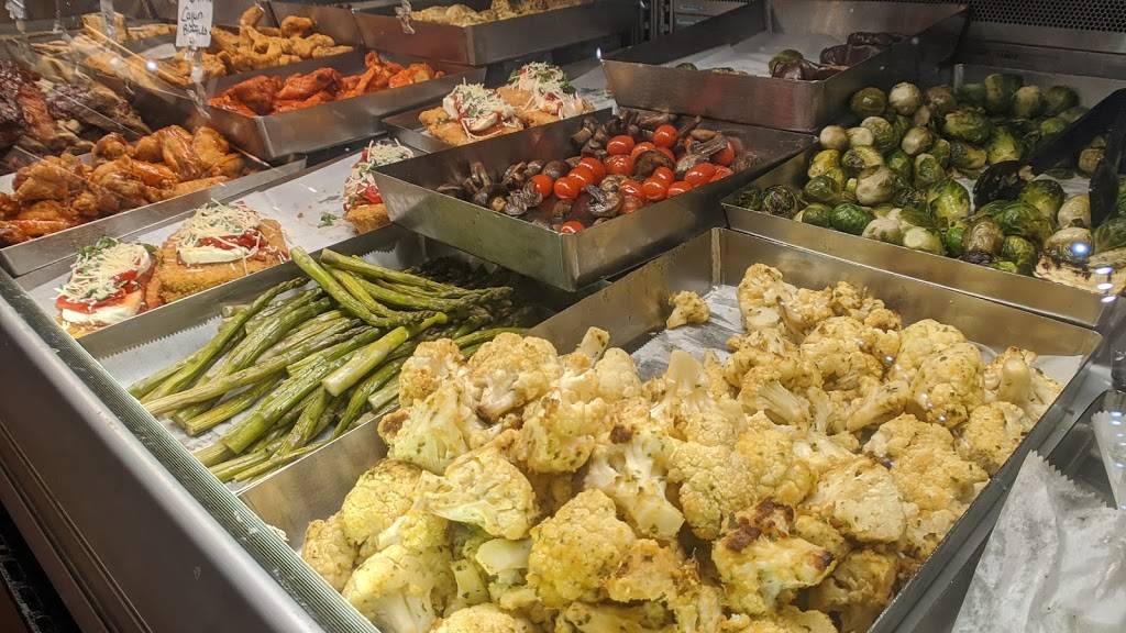 Foltz Family Market | restaurant | 400 N Water St, Milwaukee, WI 53202, USA | 4142775070 OR +1 414-277-5070