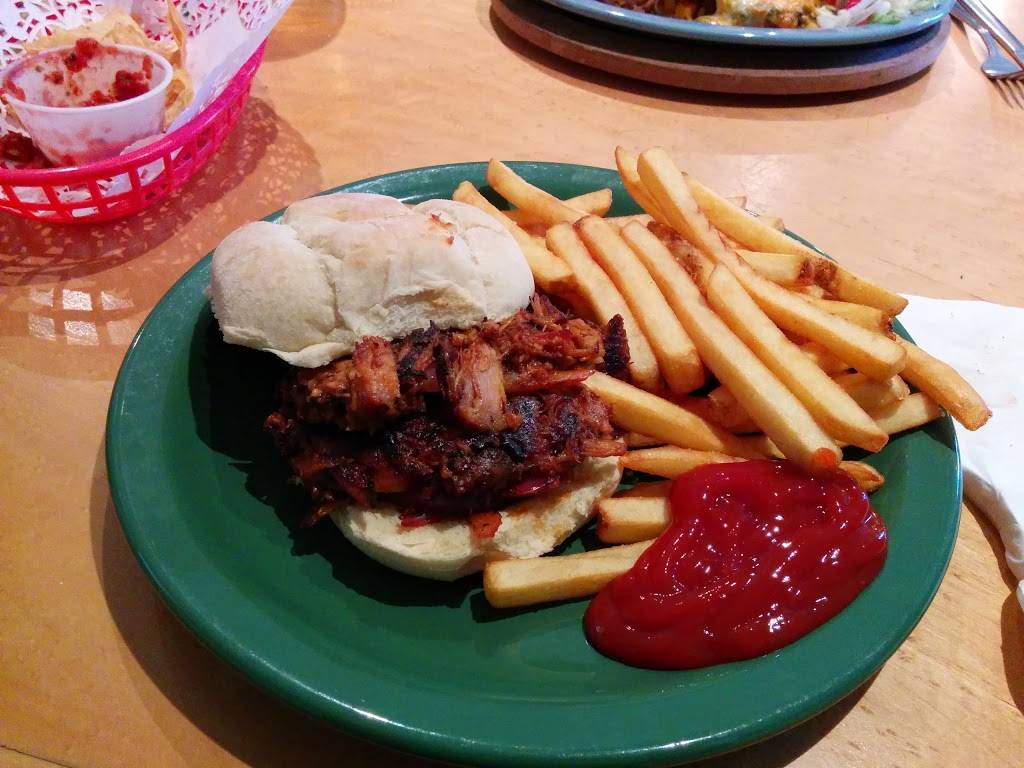 Dairy Queen Grill & Chill | restaurant | 1003 Dundas St E, Whitby, ON L1N 2K4, Canada | 9056685342 OR +1 905-668-5342