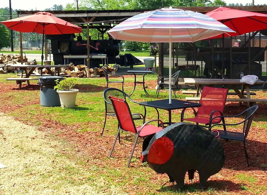 Iron Pig BBQ | restaurant | 121 Epps St, Jefferson, GA 30549, USA | 7062545622 OR +1 706-254-5622
