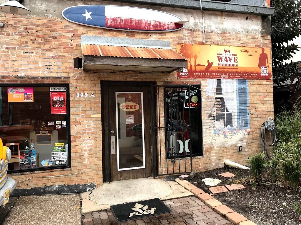 Executive Surf Club | restaurant | 306 N Chaparral St, Corpus Christi, TX 78401, USA | 3618847873 OR +1 361-884-7873