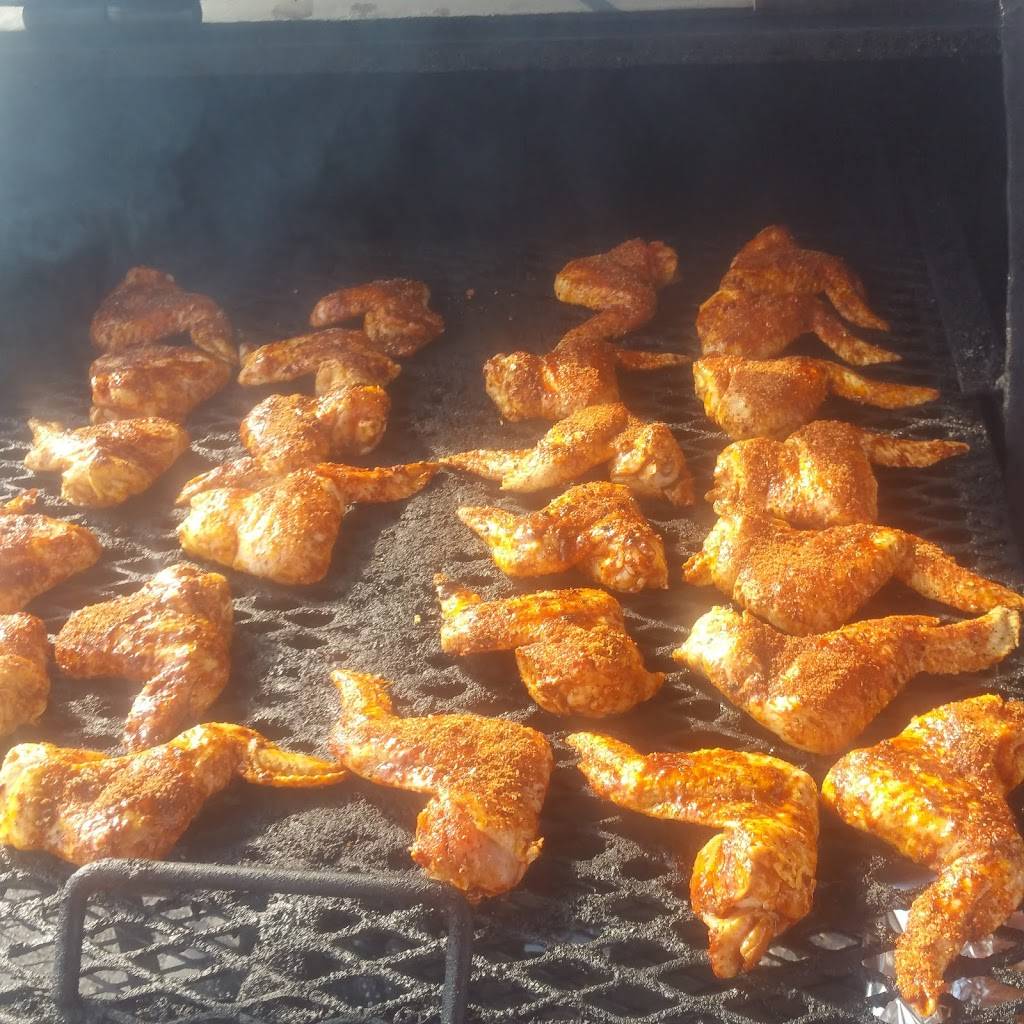 Smokin Joes Barbecue | restaurant | 2861 Lynnhaven Dr, Virginia Beach, VA 23451, USA | 7575446249 OR +1 757-544-6249