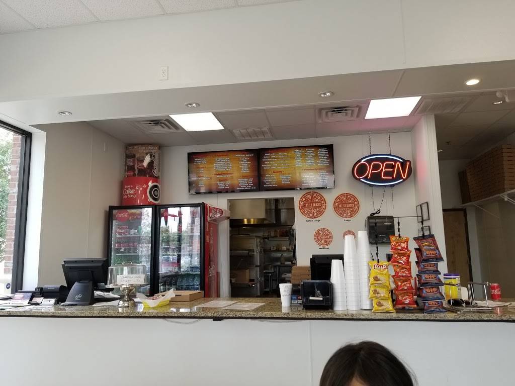 Pizza Parlor | restaurant | 13425 University Blvd, Sugar Land, TX 77479, USA | 8329399445 OR +1 832-939-9445