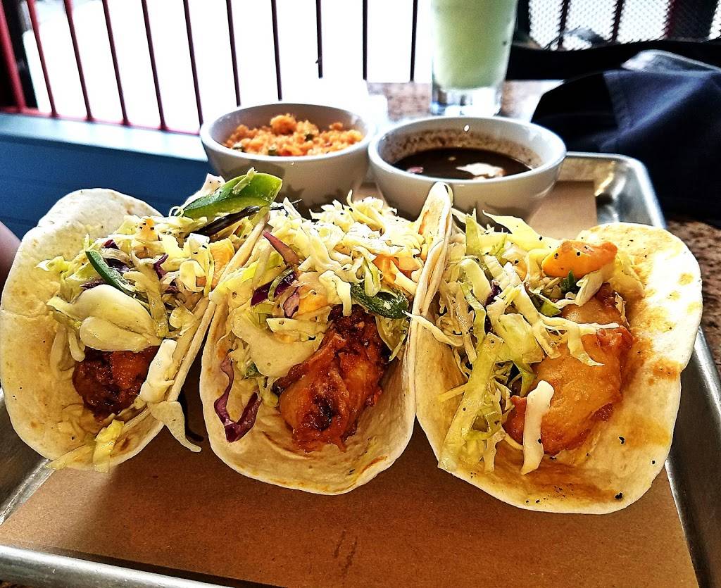 Cinco Mexican Cantina | restaurant | 2851 Akers Mill Rd SE, Atlanta, GA 30339, USA | 7709525550 OR +1 770-952-5550