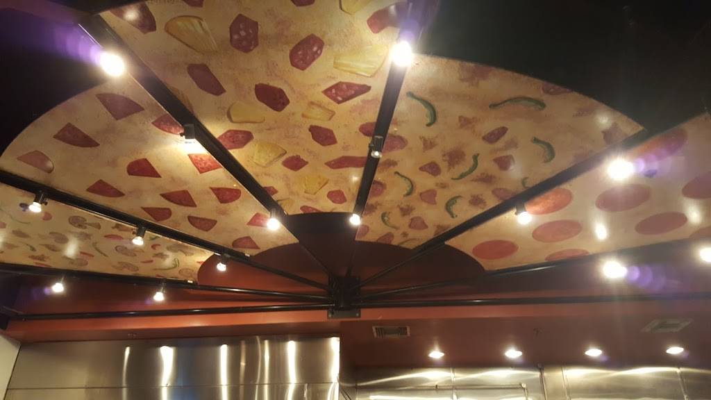 Carinis Pizzaria & Trattoria | restaurant | 24611 Production Cir, Bonita Springs, FL 34135, USA | 2399497770 OR +1 239-949-7770