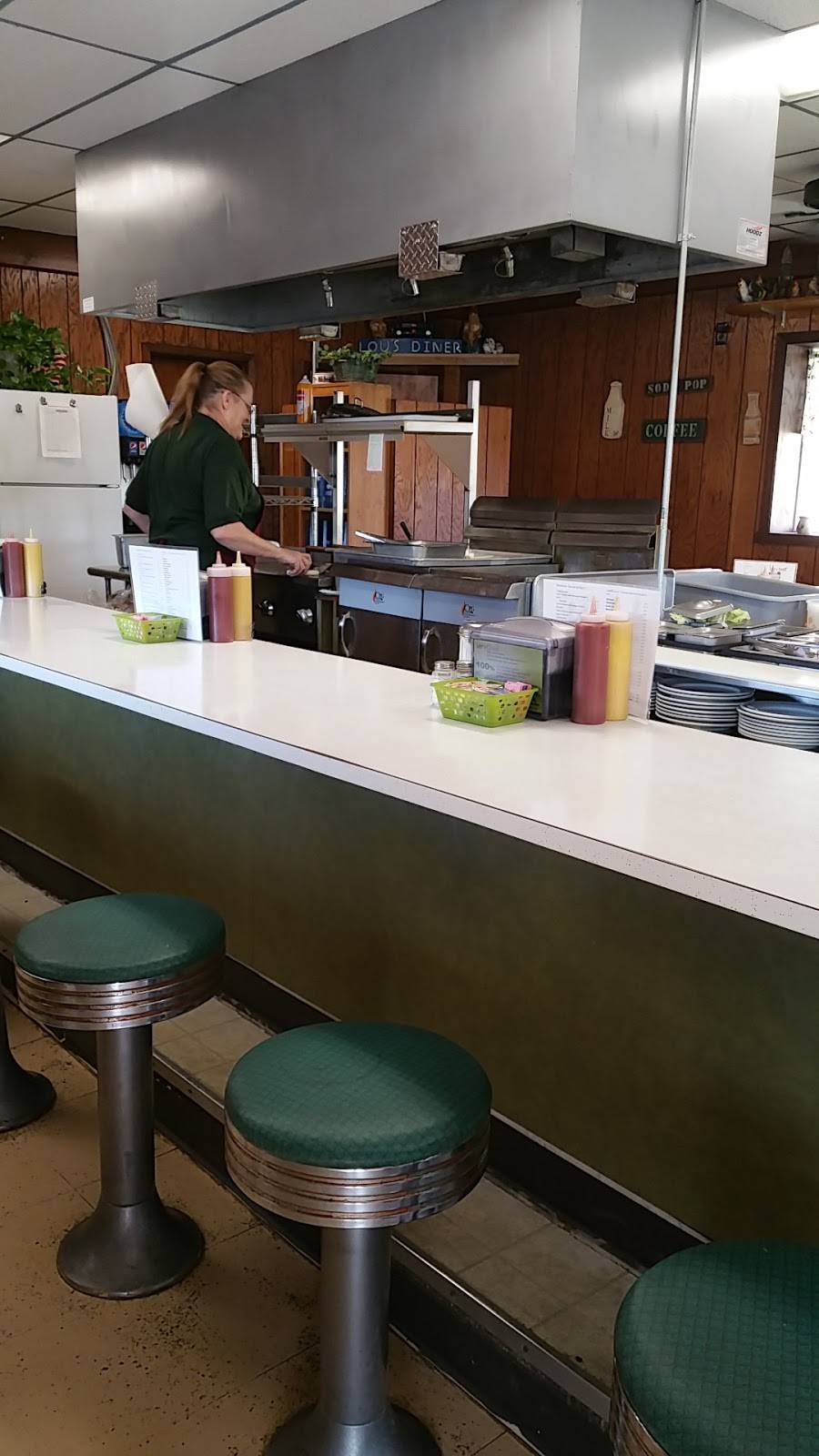 The Lous Diner | restaurant | 2720 Willis Ave, Perry, IA 50220, USA | 5154655941 OR +1 515-465-5941