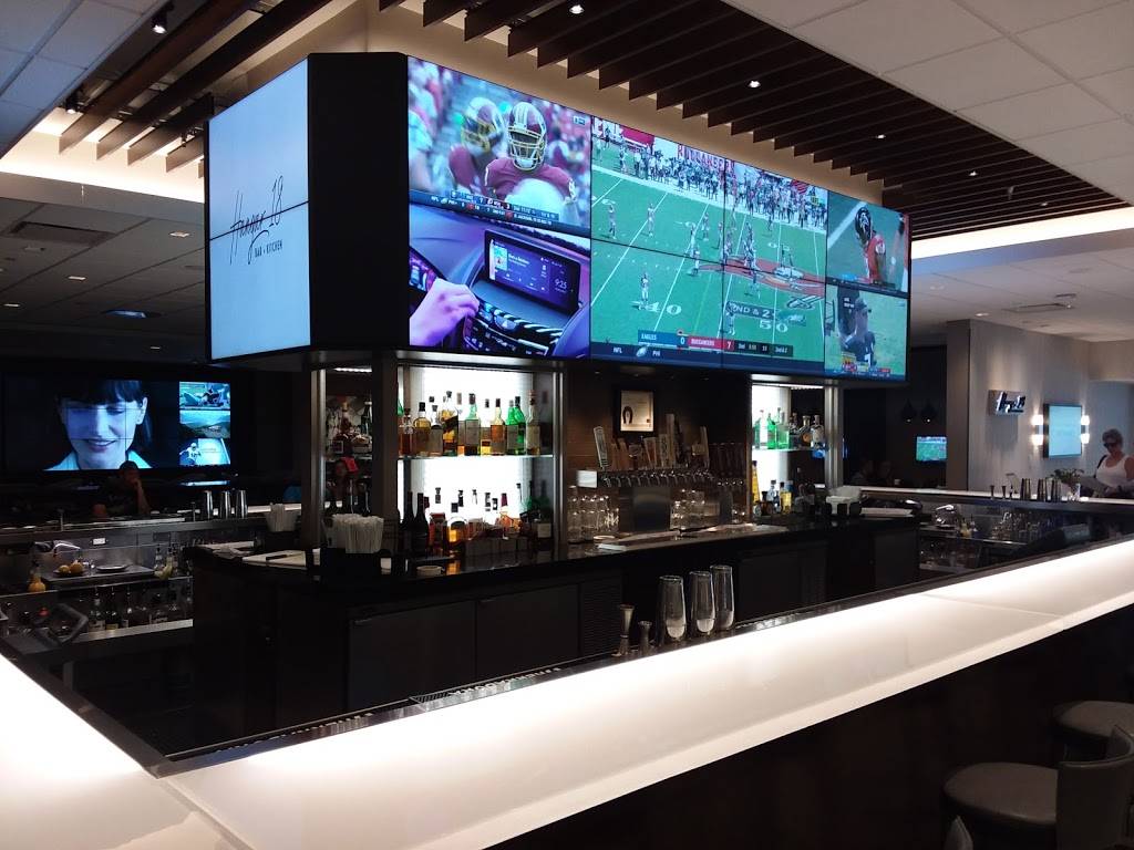 Hangar 18 Bar + Kitchen | restaurant | 5855 W Century Blvd, Los Angeles, CA 90045, USA | 3106415700 OR +1 310-641-5700