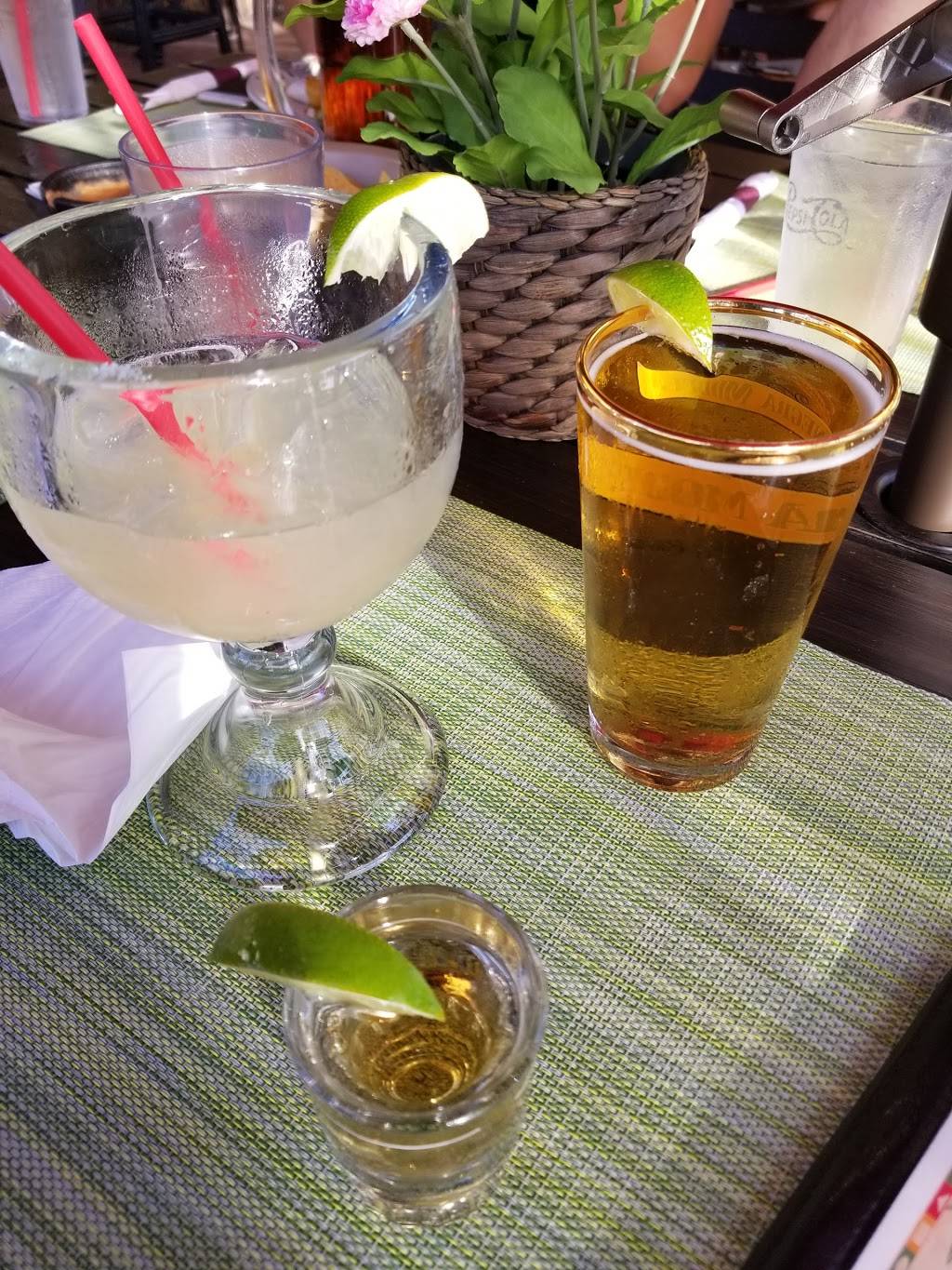 Casa Colima Mexican Restaurant & Cantina | restaurant | 6319 SW Capitol Hwy, Portland, OR 97239, USA | 5038929944 OR +1 503-892-9944