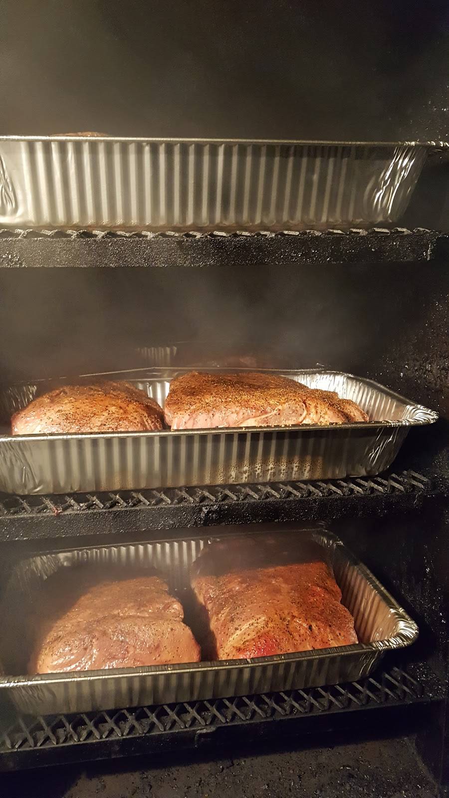 Hilljack Grill & Bbq LLC | restaurant | 213 Indiana Ave, Oolitic, IN 47451, USA | 8122784001 OR +1 812-278-4001