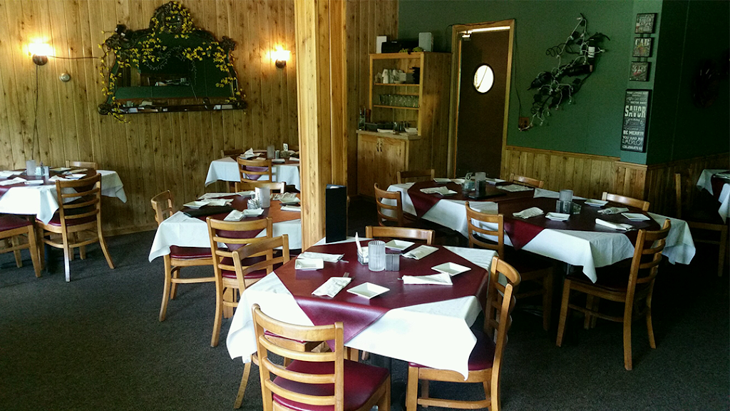 P & E Steak House | restaurant | N2319 State Hwy 13, Medford, WI 54451, USA | 7157482975 OR +1 715-748-2975