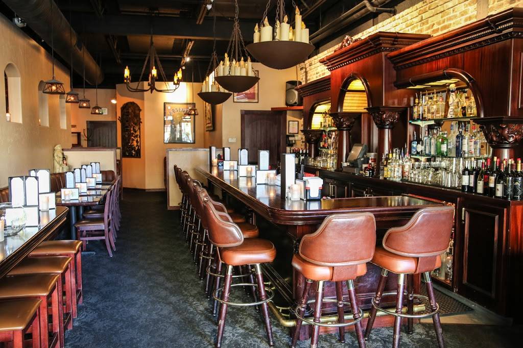 Friar Tucks Restaurant & Bar | restaurant | 111 N Pine St, Nevada City, CA 95959, USA | 5302659093 OR +1 530-265-9093