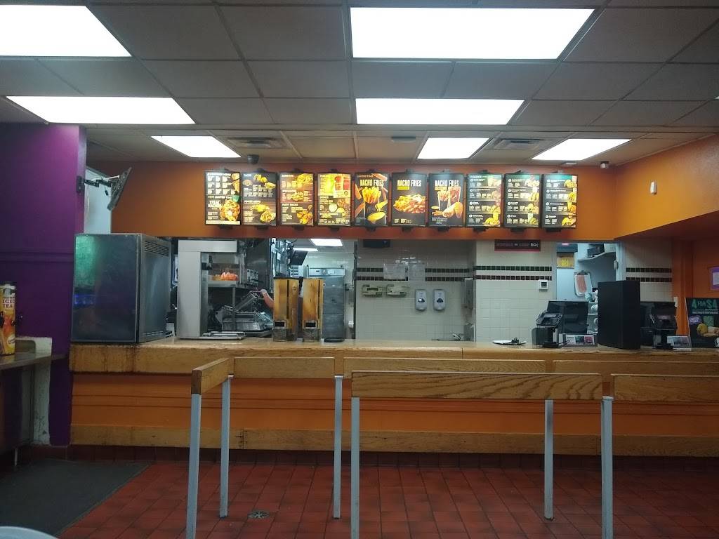 Taco Bell | meal takeaway | 1300 Huntsville Hwy, Fayetteville, TN 37334, USA | 9314330103 OR +1 931-433-0103