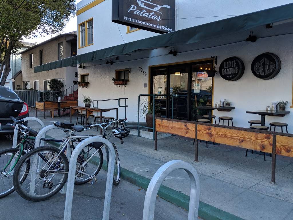 Patatas Kitchen | restaurant | 3986 Adeline St, Emeryville, CA 94608, USA | 5108444132 OR +1 510-844-4132