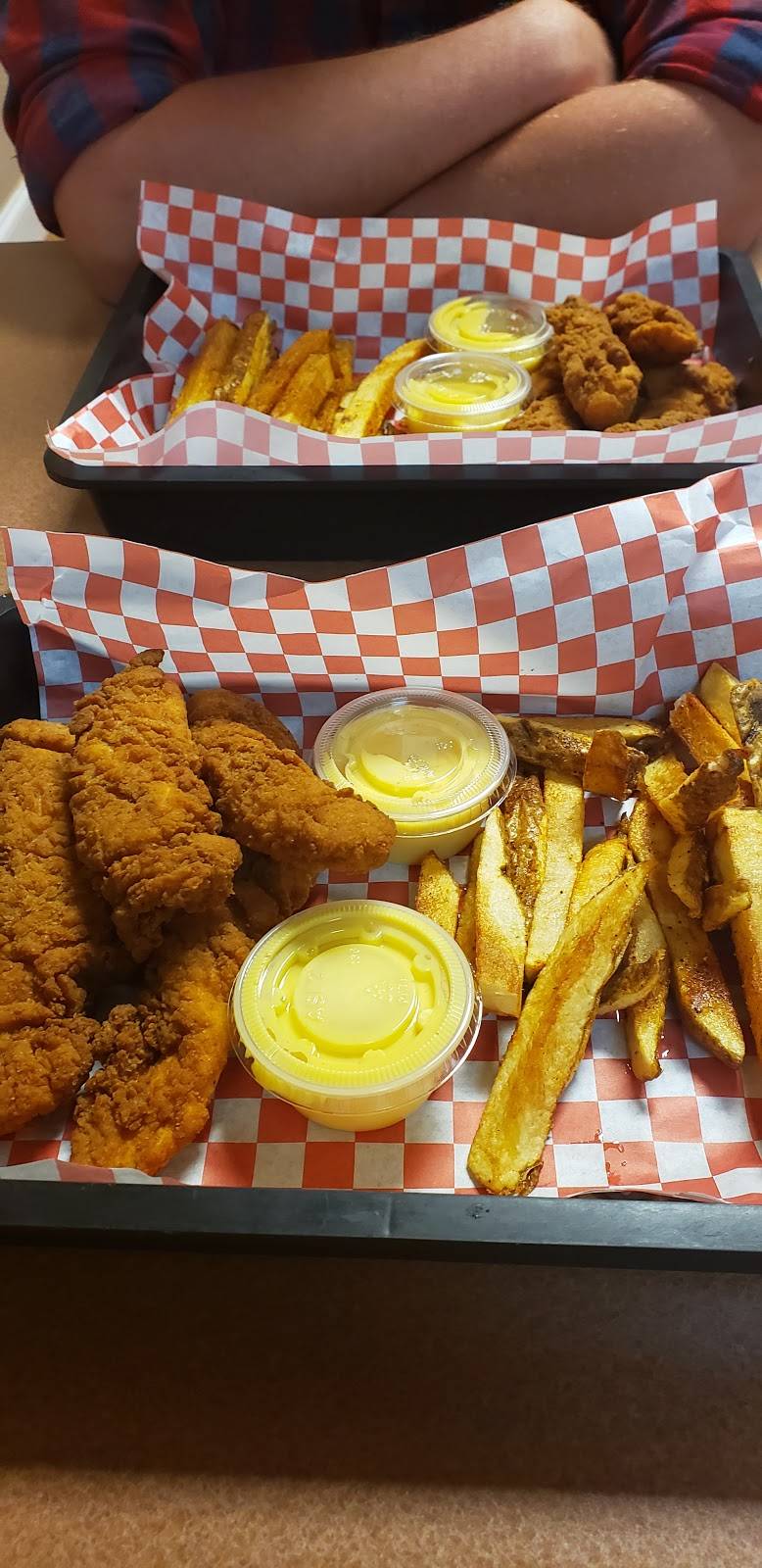 Shake Shack Wing Bar | restaurant | 106 A Arnold Mill Rd, Woodstock, GA 30188, USA | 6788304365 OR +1 678-830-4365