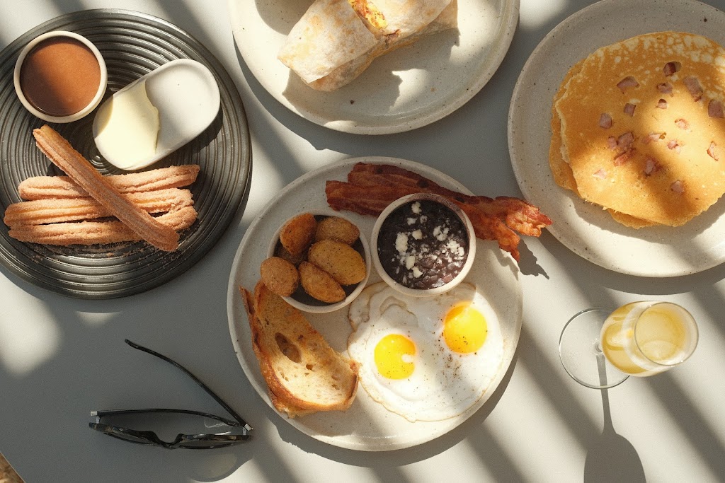 Maleza | restaurant | 284 S Indian Canyon Dr, Palm Springs, CA 92262, USA | 8889764487 OR +1 888-976-4487