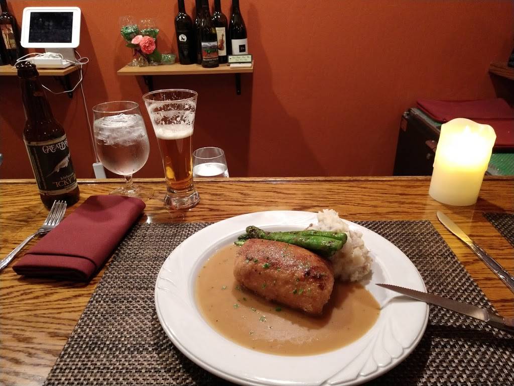 Gold Vine Grill | restaurant | 6028 Grizzly Flat Rd, Somerset, CA 95684, USA | 5306264042 OR +1 530-626-4042