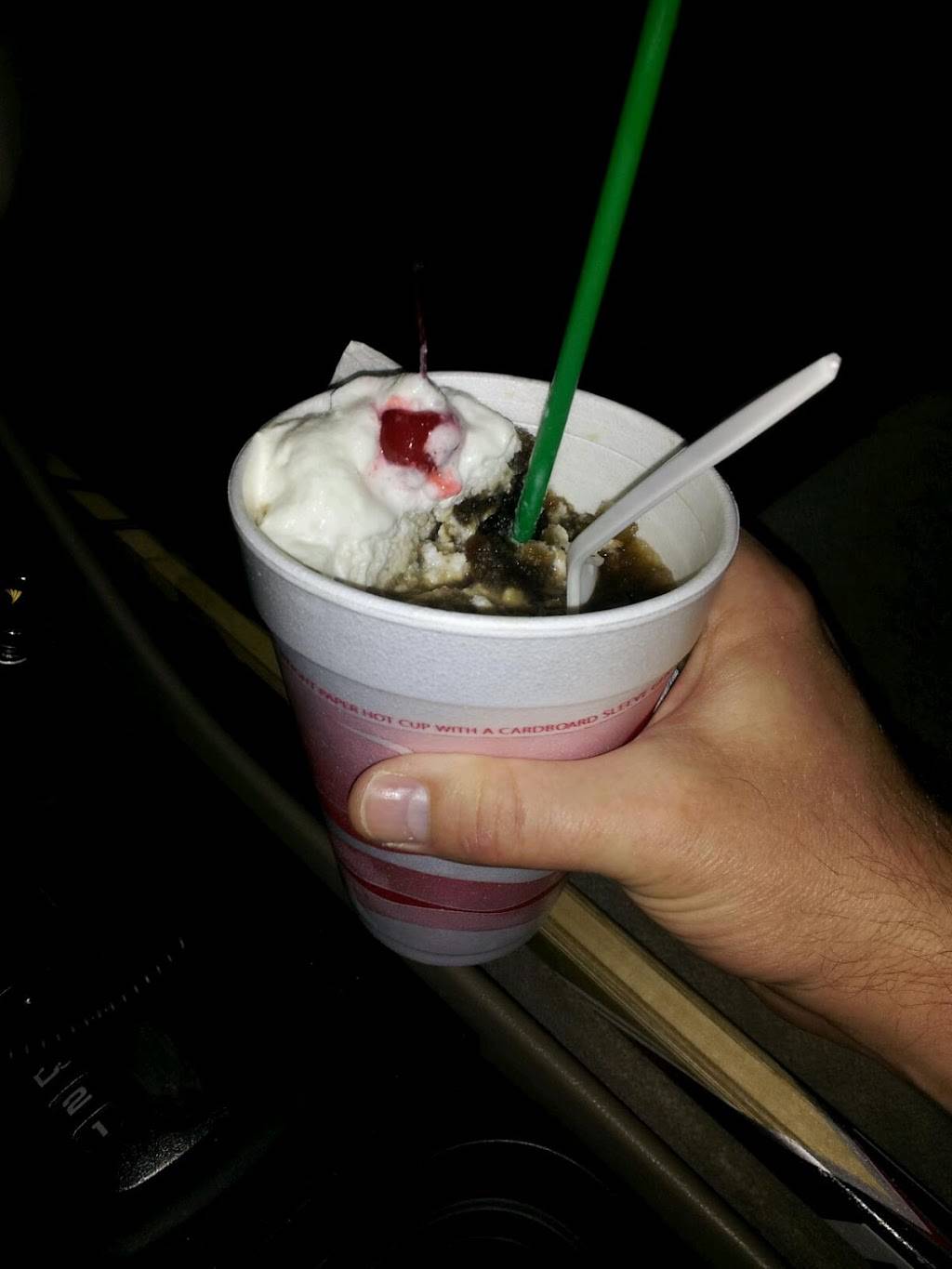 Glaciers Snow Cones | restaurant | 8350 Watson Rd, Webster Groves, MO 63119, USA | 9549737000 OR +1 954-973-7000