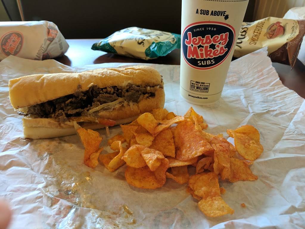 Jersey Mikes Subs | meal takeaway | 700 E Merritt Island Causeway, Merritt Island, FL 32953, USA | 3218770466 OR +1 321-877-0466