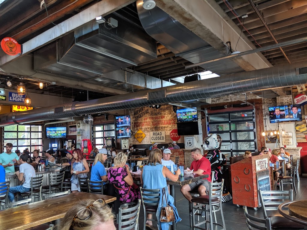 Luckys 1313 Brew Pub | restaurant | 1313 Regent St, Madison, WI 53715, USA | 6082508989 OR +1 608-250-8989