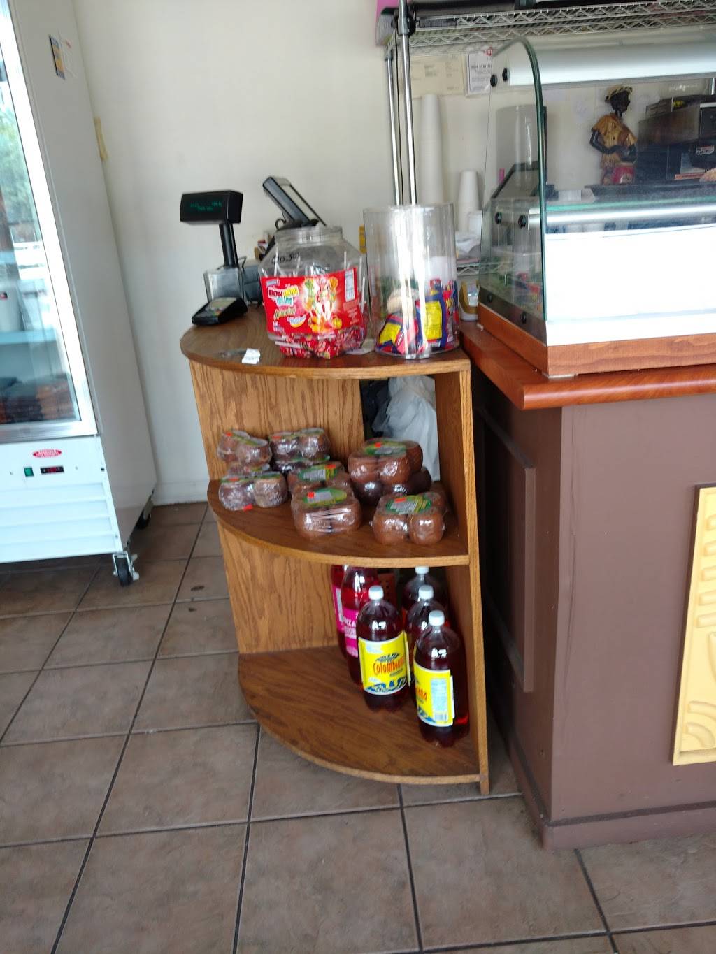 Antojitos | restaurant | 803 Lakeshore Rd E, Mississauga, ON L5E 1W8, Canada | 9052742222 OR +1 905-274-2222