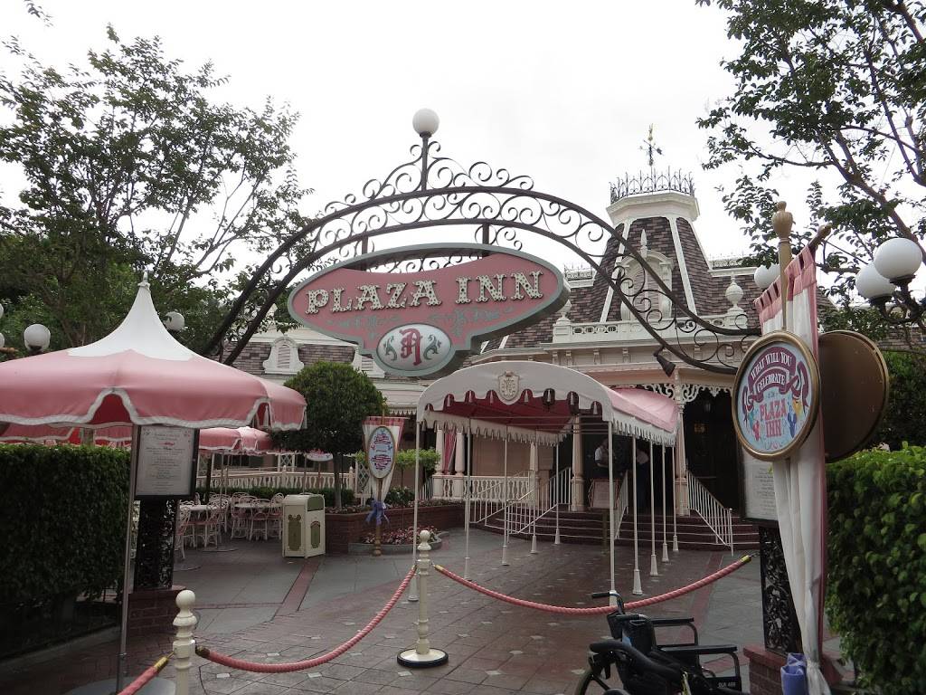 Plaza Inn | restaurant | Disneyland Park, Anaheim, CA 92802, USA | 7147813463 OR +1 714-781-3463