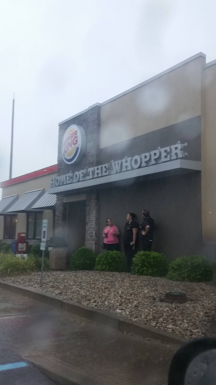Burger King | restaurant | 1840 S Ohio St, Martinsville, IN 46151, USA | 7653498839 OR +1 765-349-8839