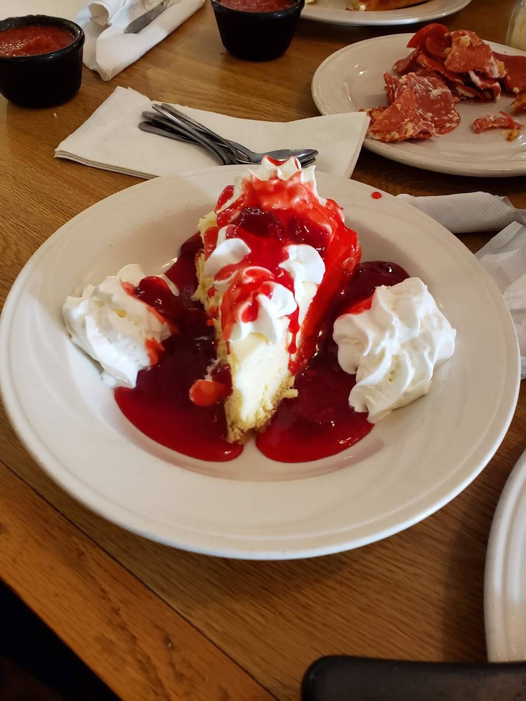 Village Pizza & Grill | restaurant | 116 Main St, Ashland, NH 03217, USA | 6039689689 OR +1 603-968-9689