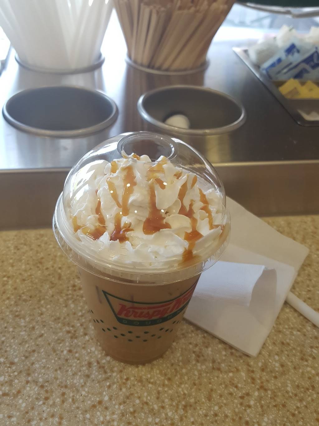 Krispy Kreme | cafe | 1620 E Monte Vista Ave Suite 102, Vacaville, CA 95688, USA | 7074520905 OR +1 707-452-0905