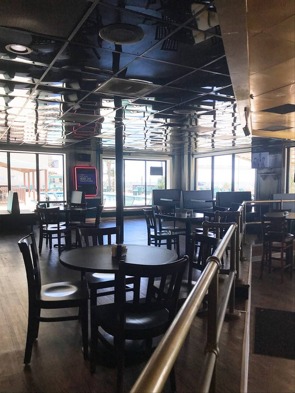 Beachfront Kitchen and Bar | restaurant | 201 75th Ave N Suite C, Myrtle Beach, SC 29572, USA | 8436925151 OR +1 843-692-5151