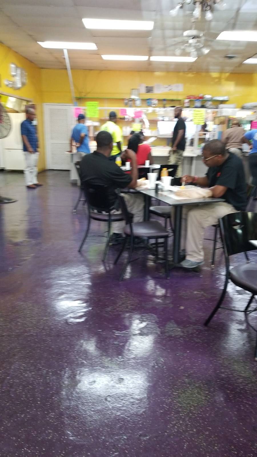 JBS Dollar Scoop | restaurant | 711 Brown Ave, Columbus, GA 31906, USA | 7069926044 OR +1 706-992-6044