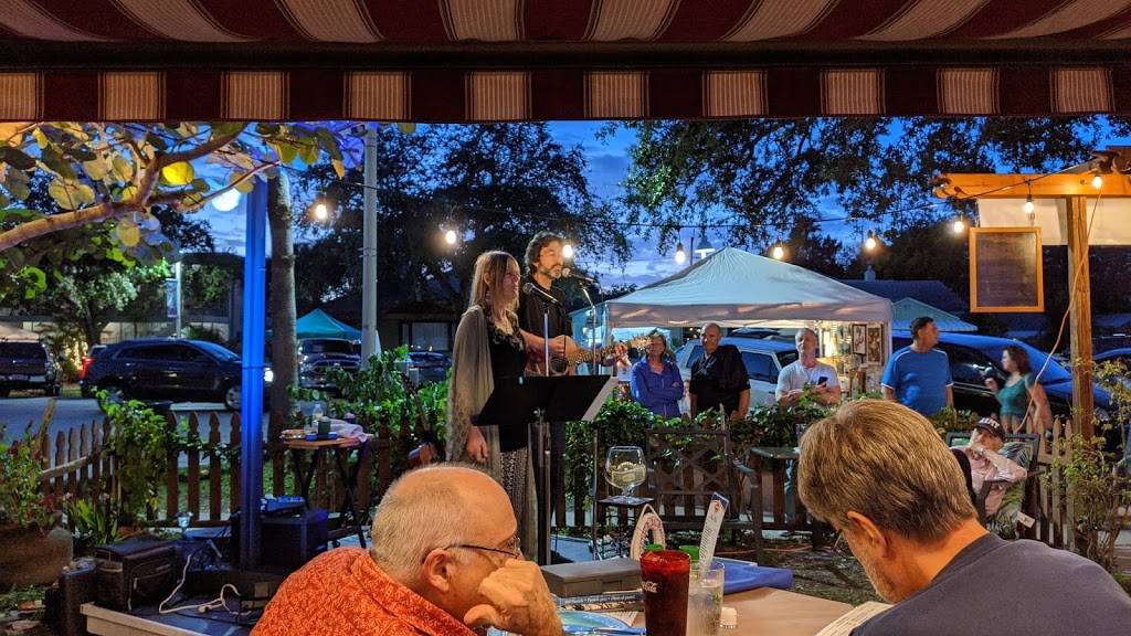 Fortunatos in Gulfport | restaurant | 3038 Beach Blvd S, Gulfport, FL 33707, USA | 7279547960 OR +1 727-954-7960