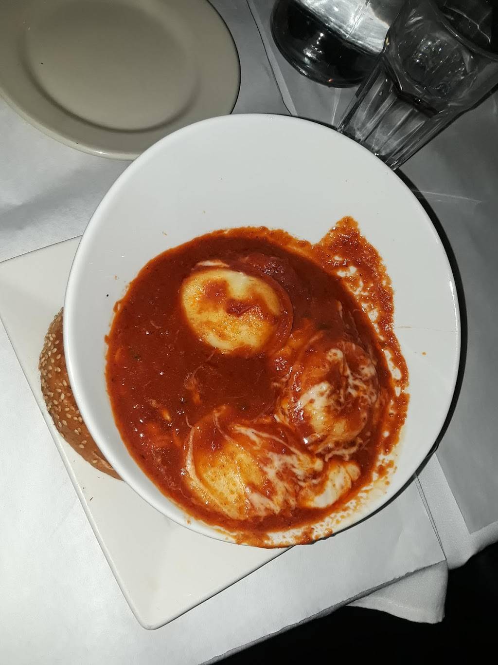 Lake House | restaurant | 525 Rockland Rd, Lake Bluff, IL 60044, USA | 8472957140 OR +1 847-295-7140