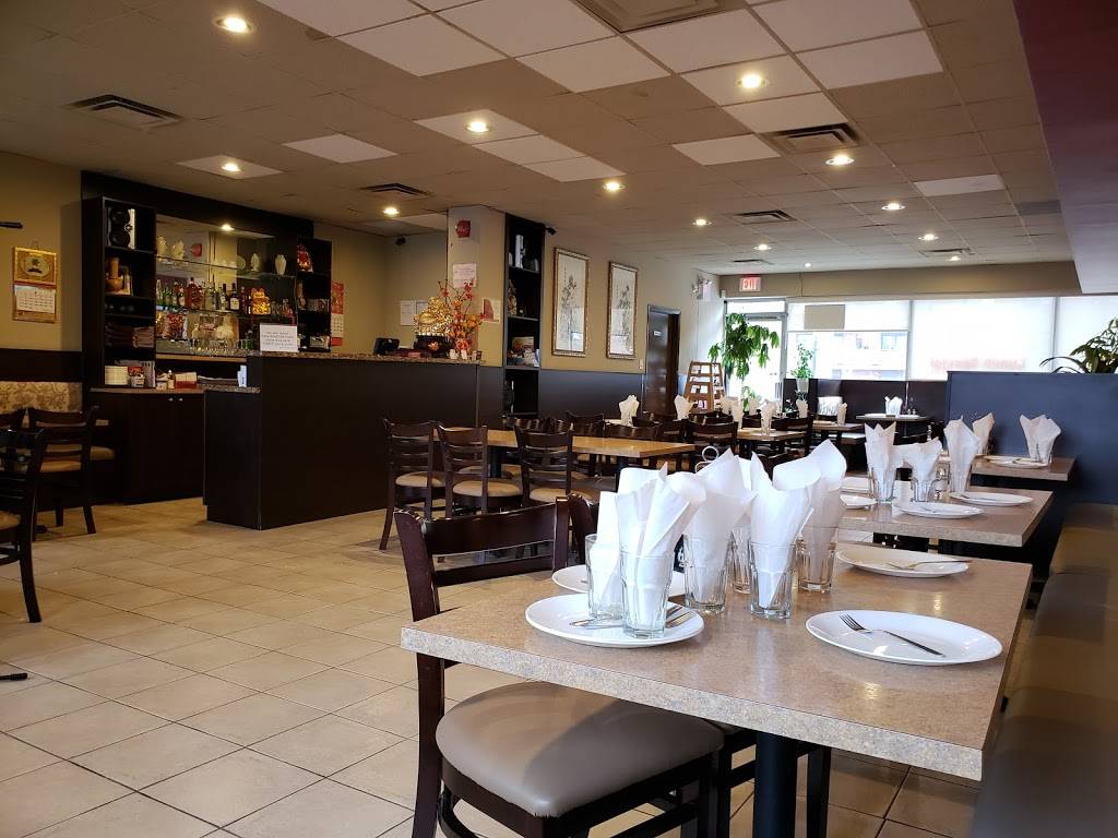 Federick Chinese Restaurant | restaurant | 2515 Hurontario St Unit 112, Mississauga, ON L5A 4C2, Canada | 9052818199 OR +1 905-281-8199