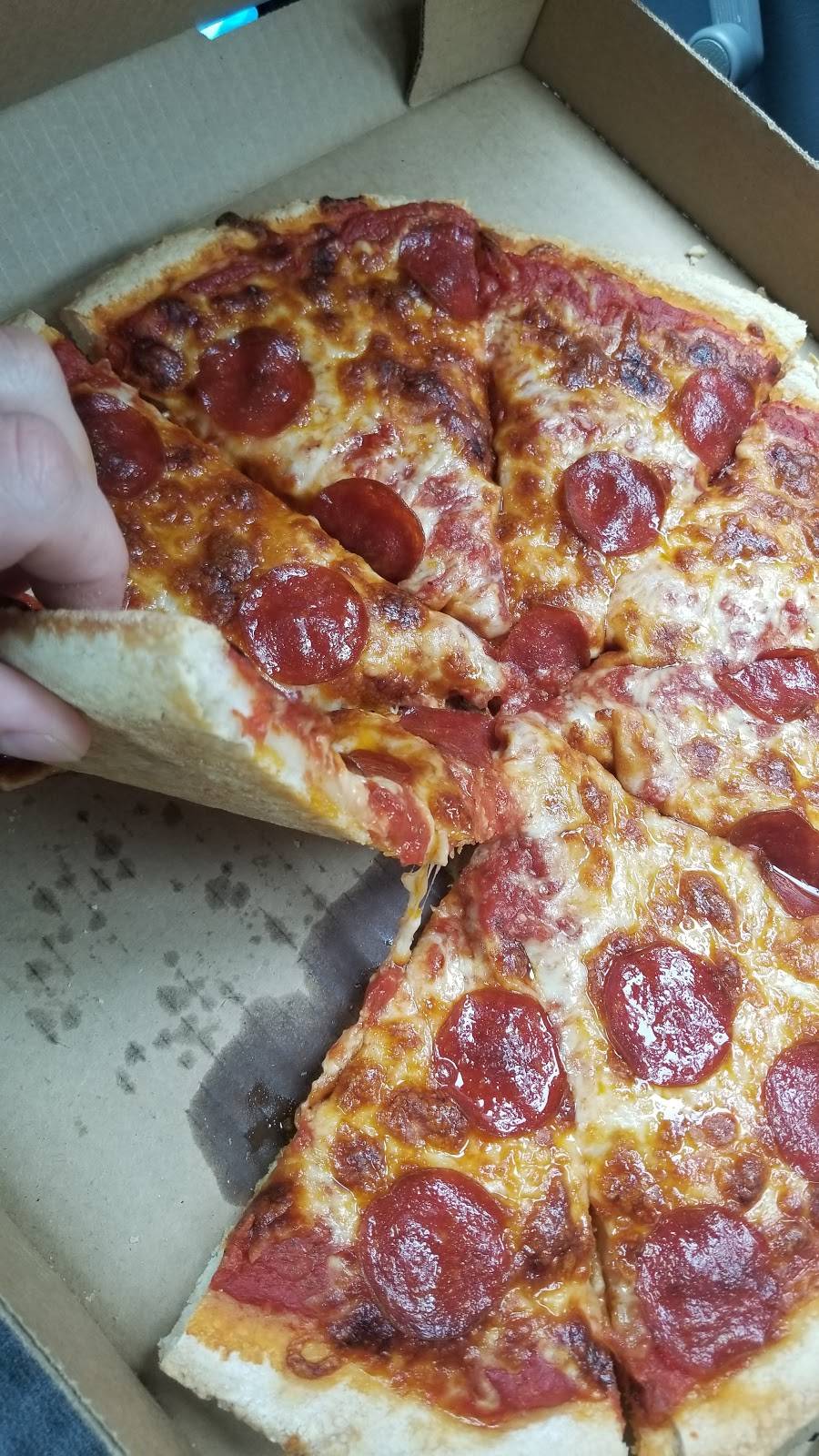 Italos Pizza - Glenmoor | restaurant | 16311 Lisbon St, East Liverpool, OH 43920, USA | 3303858200 OR +1 330-385-8200