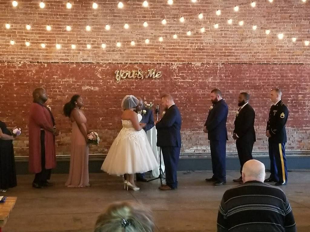 J.W. Crancers | restaurant | 530 Delaware St, Leavenworth, KS 66048, USA | 9136179224 OR +1 913-617-9224