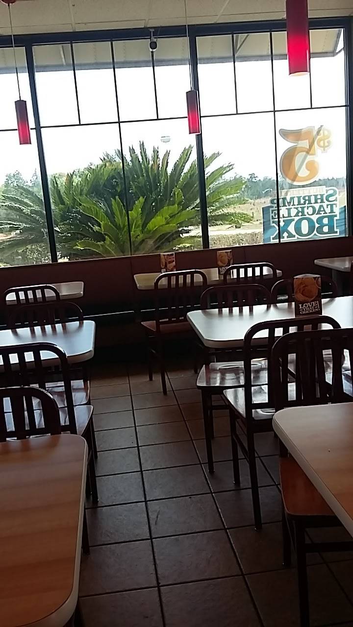 Popeyes Louisiana Kitchen | restaurant | 1113 W Frontage Dr E, Wiggins, MS 39577, USA | 6019283098 OR +1 601-928-3098