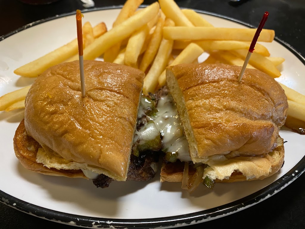 Moms Cafe | cafe | 504 S Hull St, Clovis, NM 88101, USA | 5757635050 OR +1 575-763-5050