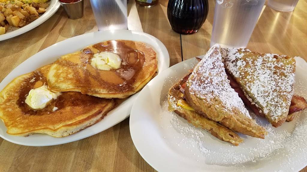 Scrambled Sams | restaurant | 802 W Main St, Lyons, KS 67554, USA | 6206802634 OR +1 620-680-2634