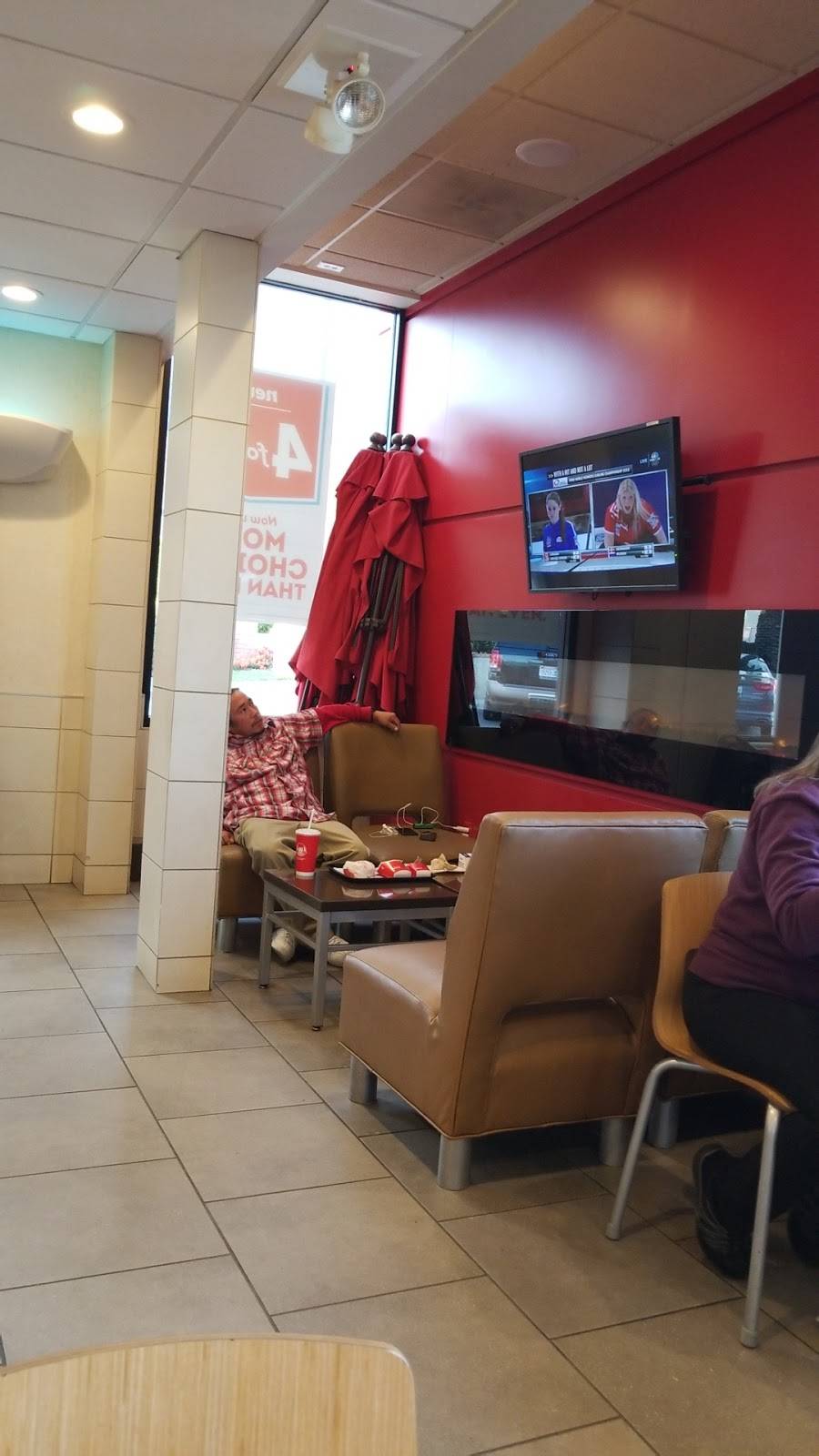 Wendys | restaurant | 190 W Foothill Blvd, Monrovia, CA 91016, USA | 6263577971 OR +1 626-357-7971