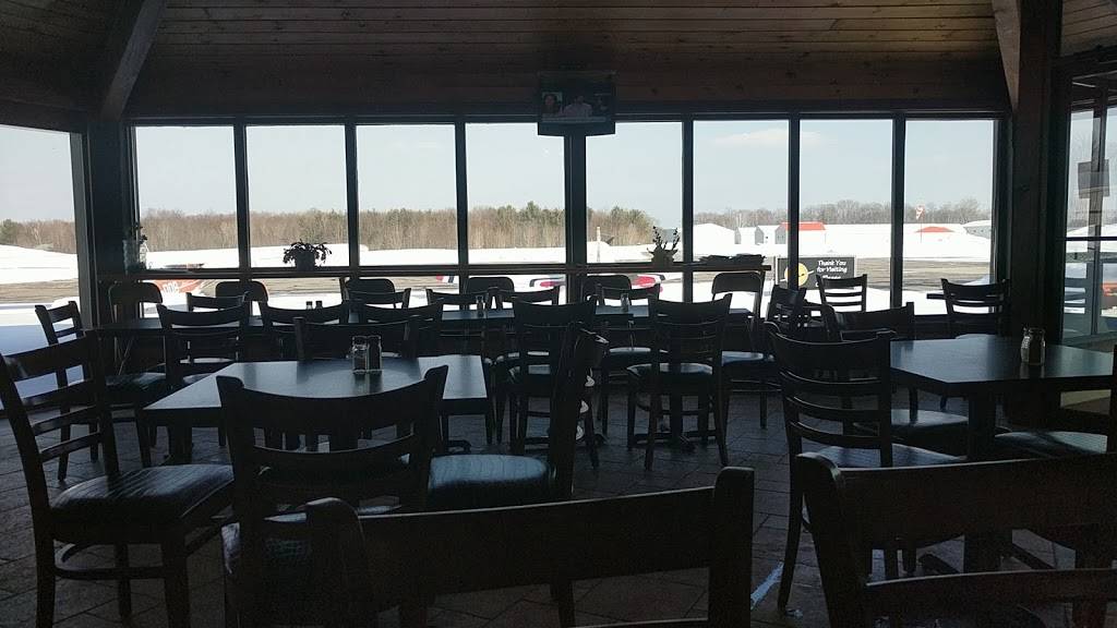 Wings Cafe | restaurant | 97 Airport Rd, Parry Sound, ON P2A 2W8, Canada | 7053782897 OR +1 705-378-2897