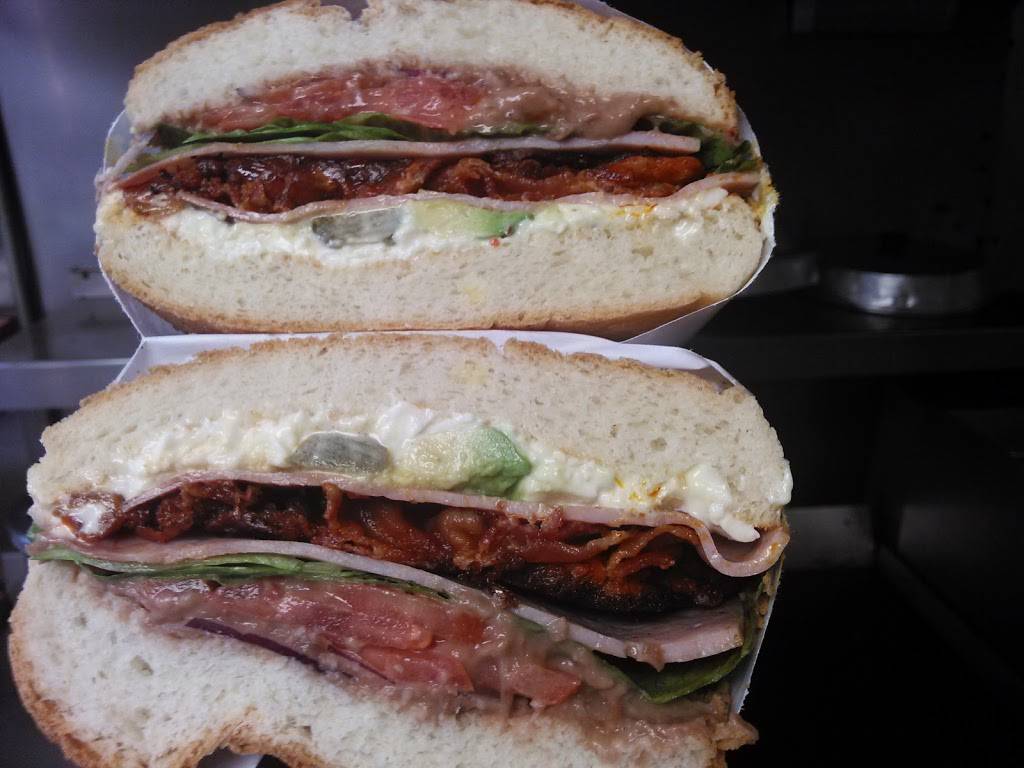 Baby Boss Pizza & Grill | restaurant | 4625 Princeton Ave, Philadelphia, PA 19135, USA | 2153389200 OR +1 215-338-9200