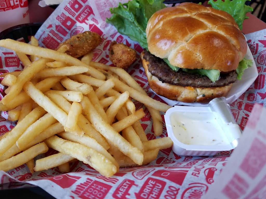 Jack in the Box | restaurant | 3808 Plaza Dr, Oceanside, CA 92056, USA | 7609410841 OR +1 760-941-0841