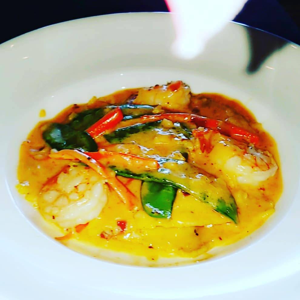 Fugazzis | restaurant | 601 W 7th St, Hanford, CA 93230, USA | 5595874568 OR +1 559-587-4568