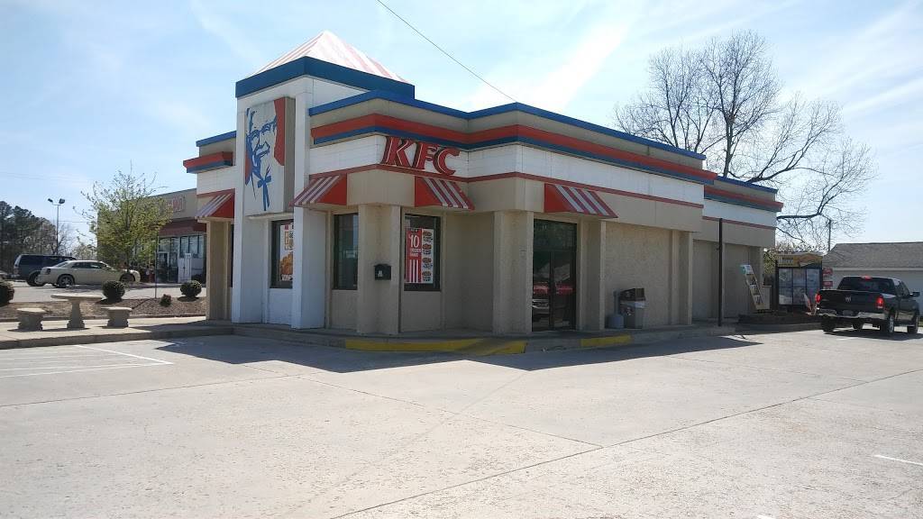 KFC | restaurant | 1620 Boulevard, Colonial Heights, VA 23834, USA | 8045262244 OR +1 804-526-2244