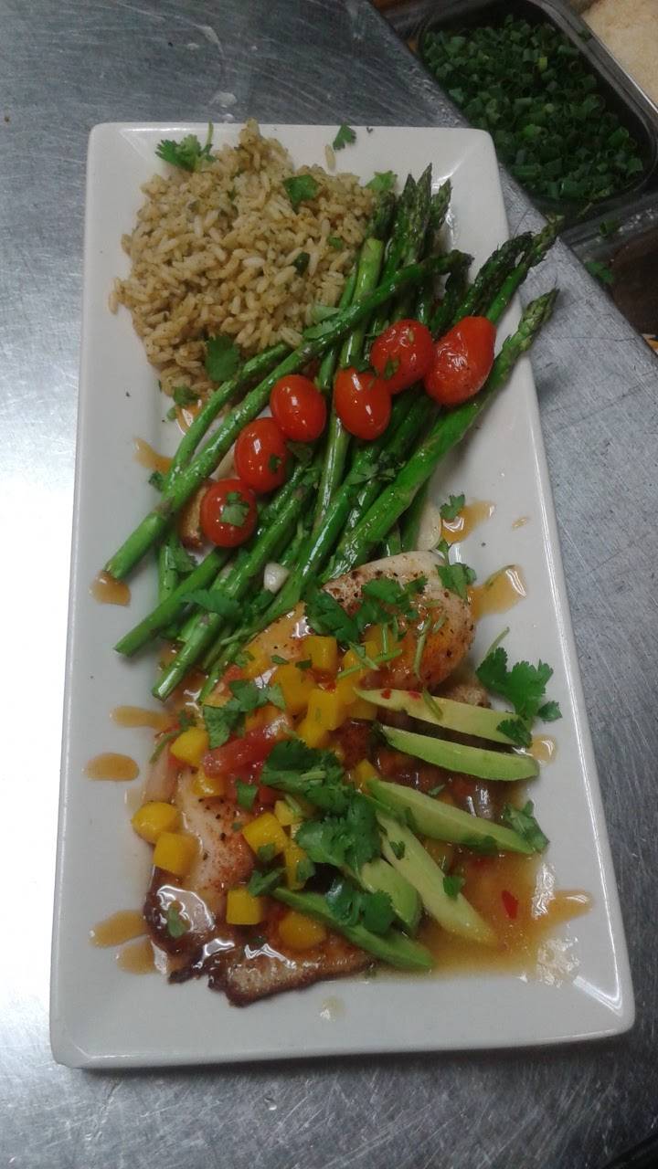 Chilis Grill & Bar | meal takeaway | 8690 Spencer Hwy, La Porte, TX 77571, USA | 2814784777 OR +1 281-478-4777